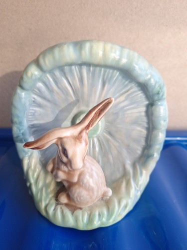 Sylvac rabbit vase la10 - rabbit,