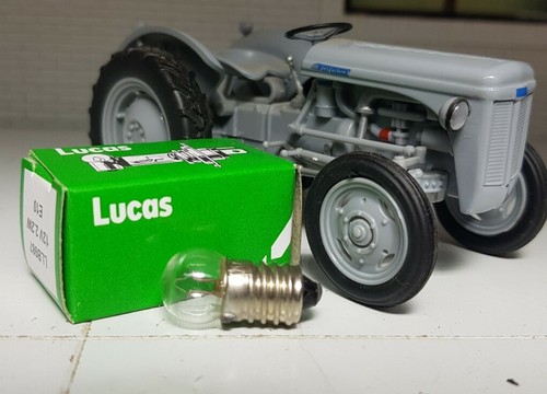 Bulb for ferguson 20d - ferguson, te20