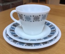 Vintage 1960’s JAJ Pyrex