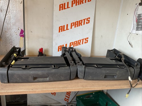 Pair touran seat - vw,