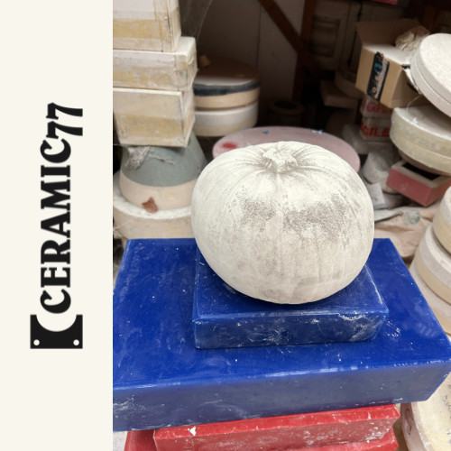 Large ceramic pumpkin mould - ceramic,