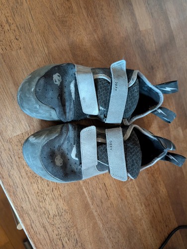 Evolv defy climbing shoes size - defy,