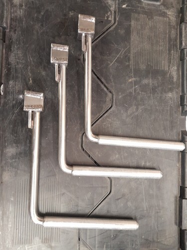 Canal lock gate windlass - ,