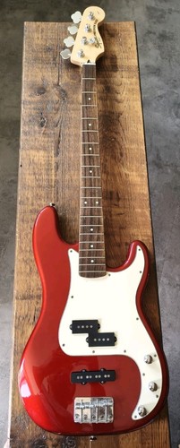 Squier standard bass - pj,