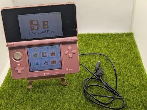 Nintendo 3ds pink handheld - 3ds,