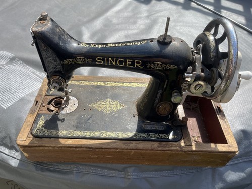 Singer 99k hand crank sewing