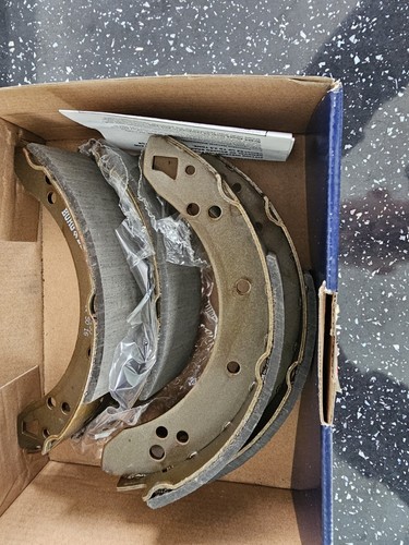 Ford escort rear - break, shoes