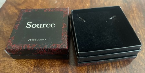Source black jewellery - source,