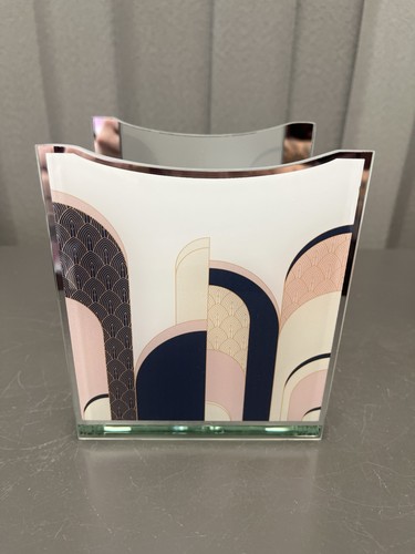 Lesser pavey art deco - art,