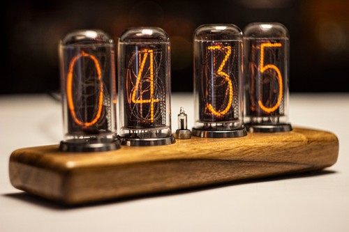 Nixie clock in18 4 tube - —,