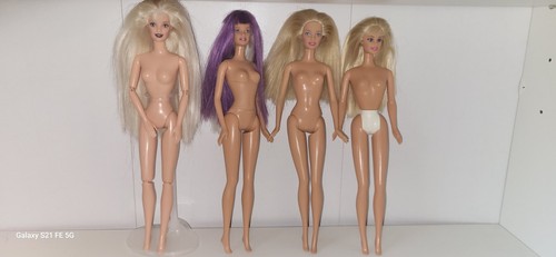Vintage barbie dolls - barbie,