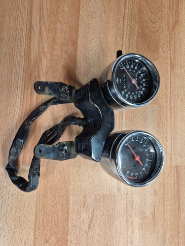 Suzuki bandit 600 - , clocks