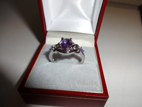 Simulated amethyst diamond - &,