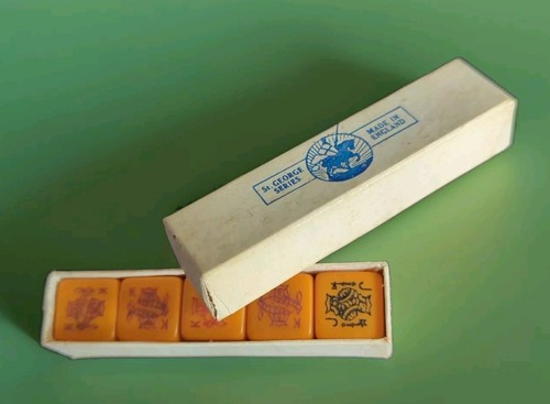 Vintage bakelite poker - poker,