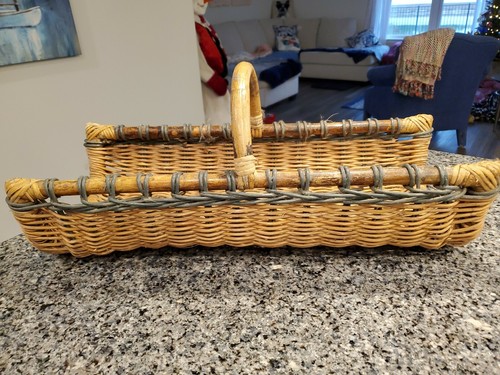 Vintage large wicker - vintage, 24"