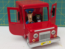 Postman Pat Toys Vehicle Friction Royal Mail Van Pat & Jess Figure 2003 Free P+P