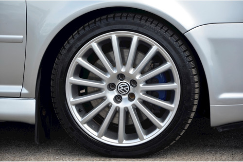 Aristo r32 style alloy - vw,