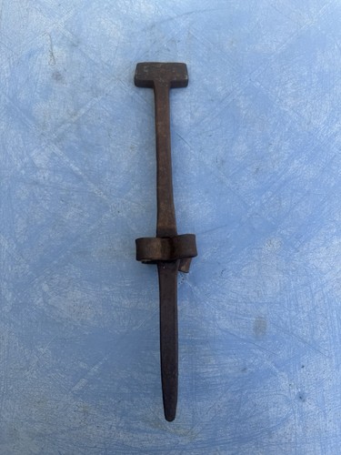 Vintage blacksmiths anvil - vintage,