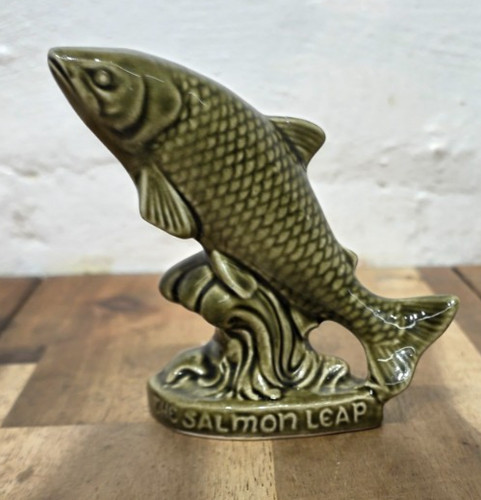 Irish knock pottery - -,