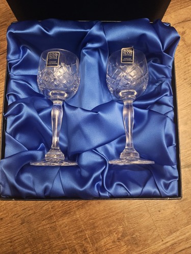 Pair royal scot - a, crystal