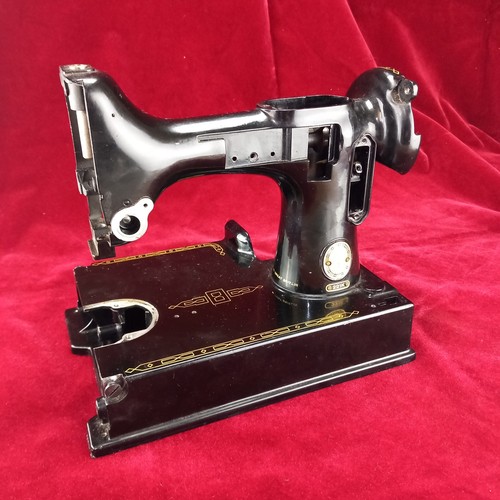 Vintage 1956 singer 221 - vintage,