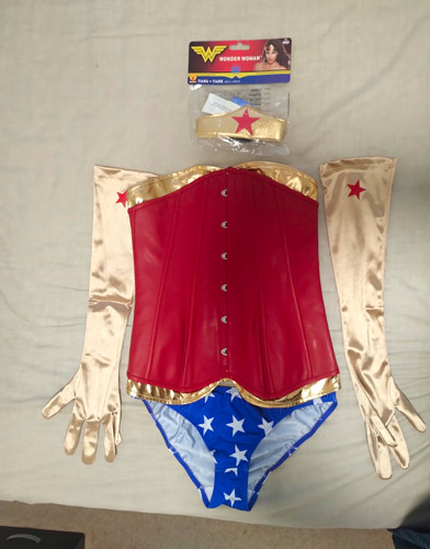 Wonder woman superhero - wonder,