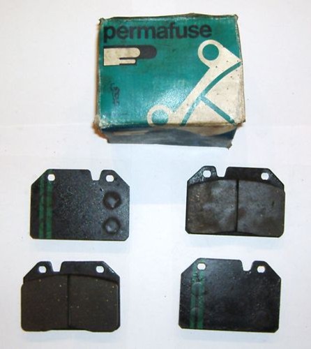 Peugeot 304 brake pads - /, /