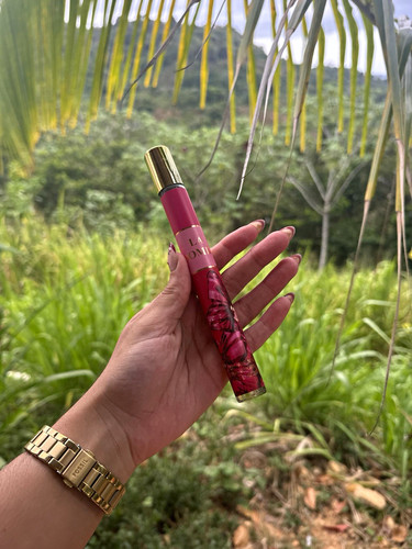Bomba carolina herrera - la,