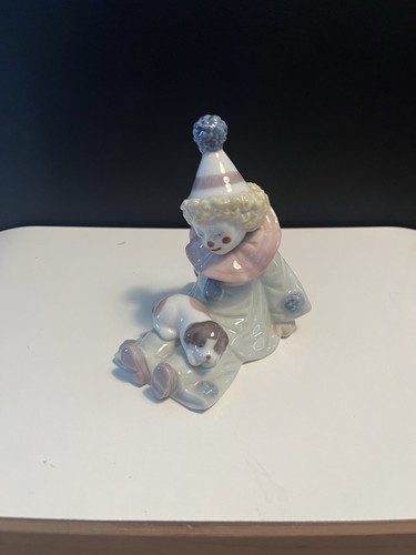 Lladro pierrot clown - clown, with