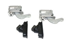 PAIR OF REAR WHEEL CYLINDERS FOR THE TRIUMPH RENOWN 