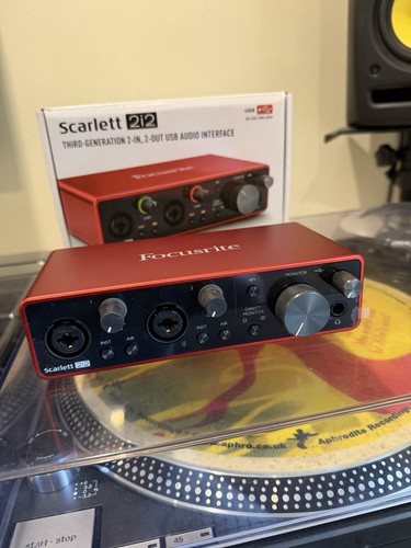 Focusrite scarlett 212 3rd - focusrite,