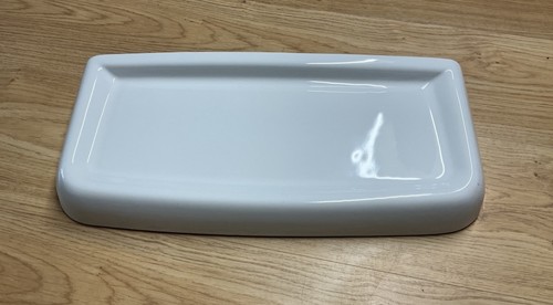 Toilet cistern lid - lid, chipped