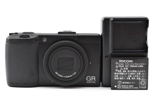 Ricoh digital iii - iii, compact