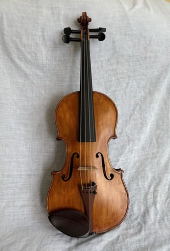 Violin labelled joseph - 4/4,