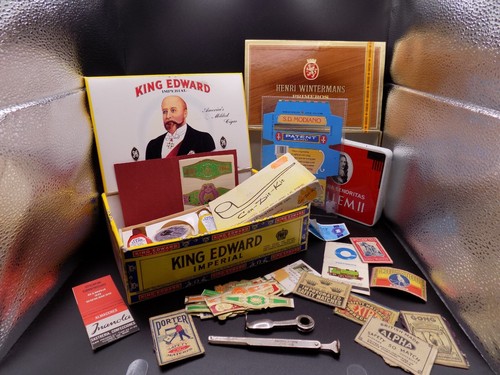 Tobacciana related items cigar - related,
