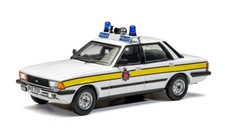 VANGUARDS FORD CORTINA MK5 2.0 ESSEX POLICE VA15003
