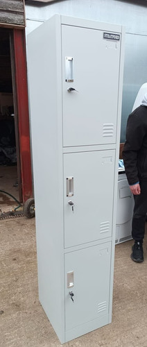 Stratford single doors - 3,