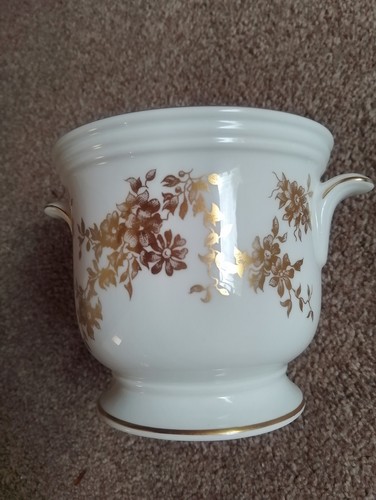 Crown staffordshire aristocrat - crown,
