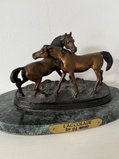 Horse Sculpture 'L'accolade'