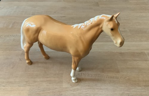 Beswick huntsmans horse - huntsmans,