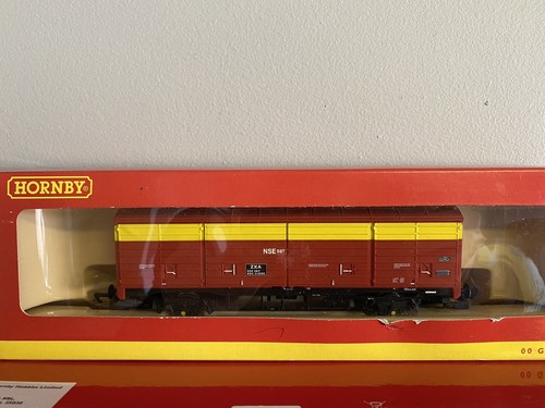 Hornby gauge r6265 satlink - gauge,