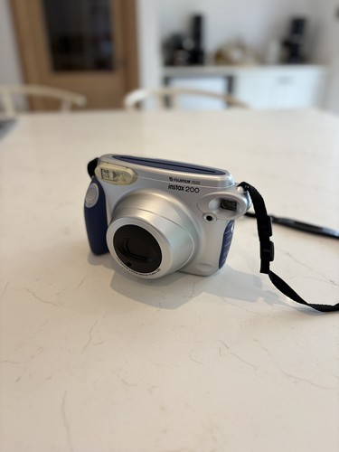 Fujifilm instax 200 instant - fujifilm,