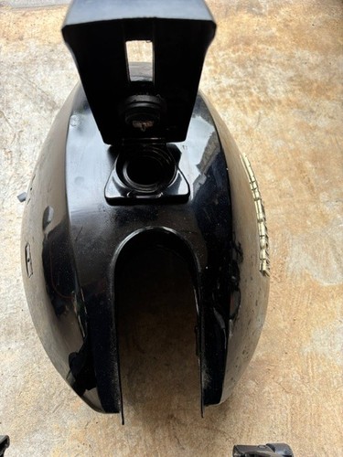 Moto guzzi v50 tank - guzzi,