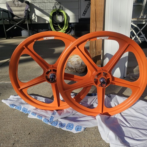 New orange skyway mags - new,