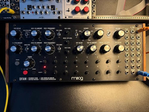 Moot dfam semi modular - dfam, semi-modular