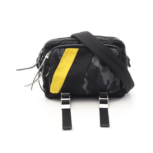 Prada tessuto patch - patch, shoulder