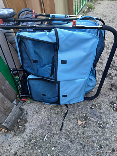 Foldable tow behind child - foldable, tow-behind