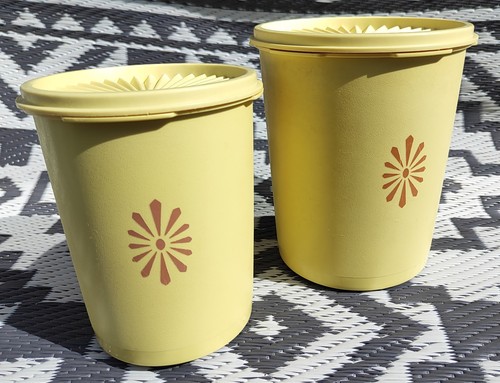 Vintage harvest yellow - harvest,