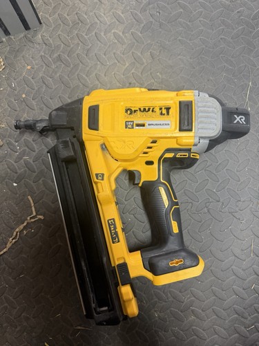 Dewalt dcn890n 18v brushless - dewalt,