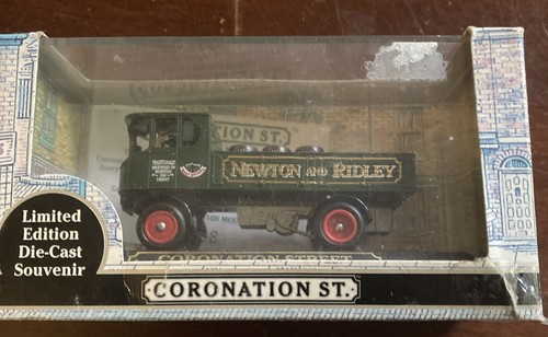 Lledo vintage coronation - lledo,